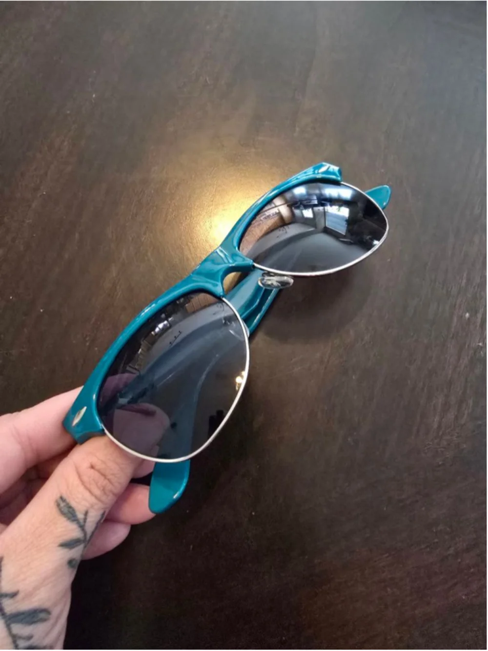 Unisex Vintage 90s AKINZ Teal Frame Retro Sunglasses Coastal Summer Silver Black